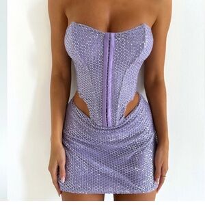 Elegant Lavender Strapless Mini Dress
